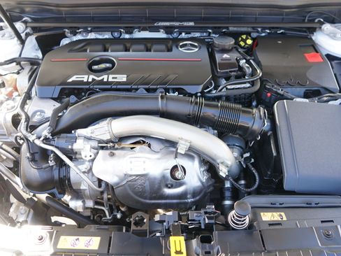 Used 2023 Mercedes-Benz GLB 35 AMG 4MATIC w/ Premium Package image 16