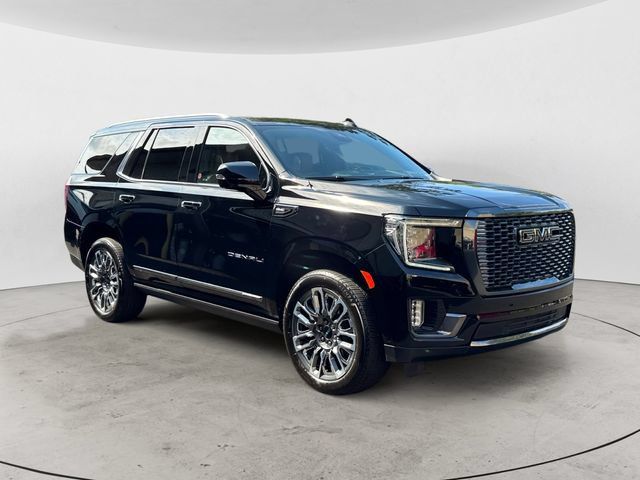 Certified 2024 GMC Yukon Denali Ultimate AWD/4WD image 3