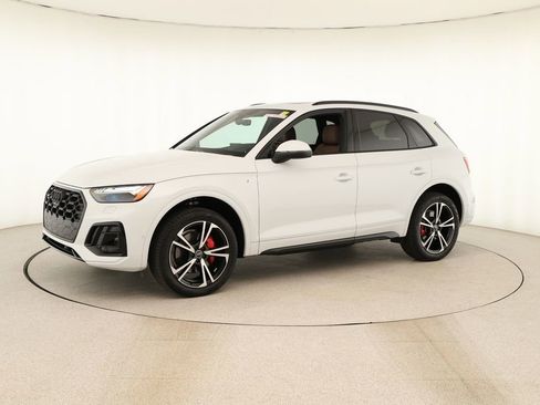 Certified 2025 Audi Q5 Prestige w/ Prestige Package image 13