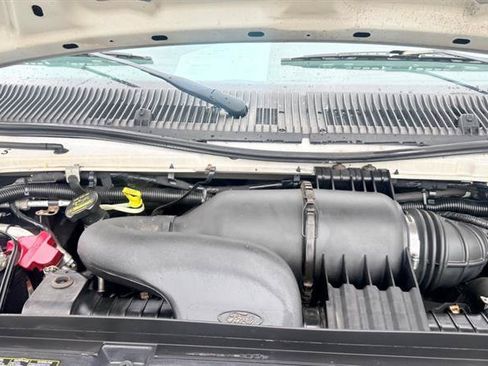 Used 2014 Ford E-350 and Econoline 350 Super Duty RWD image 40