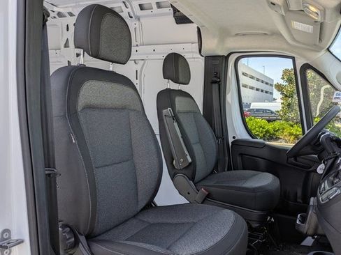 New 2026 RAM ProMaster 2500 w/ Convenience Group FWD image 15