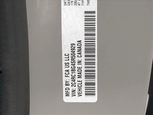 Used 2025 Chrysler Pacifica Select FWD image 24