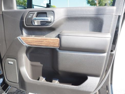Used 2020 Chevrolet Silverado 2500 High Country AWD/4WD image 24