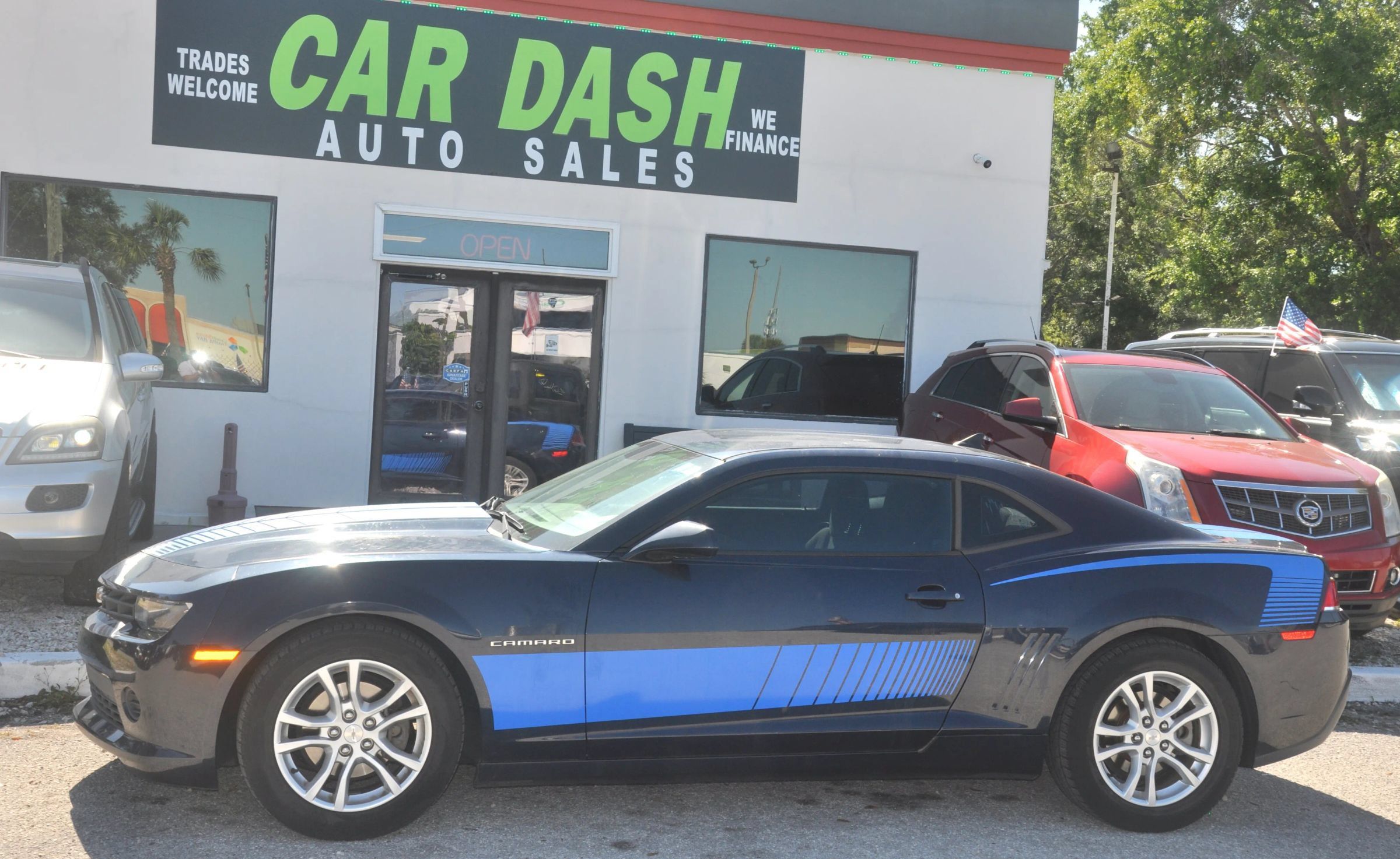 Used 2015 Chevrolet Camaro LS RWD image 7