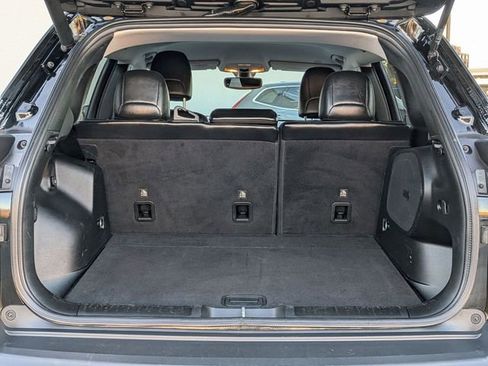 Used 2019 Jeep Cherokee Limited image 29