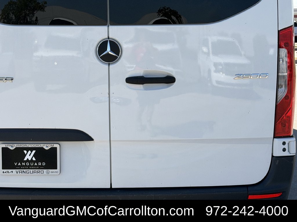 Used 2025 Mercedes-Benz Sprinter 2500 image 8