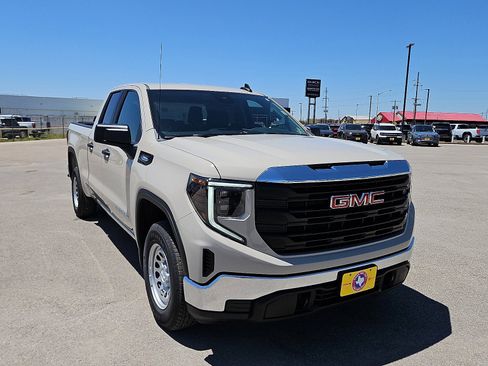 New 2026 GMC Sierra 1500 Pro RWD image 7