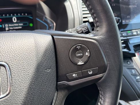 Used 2023 Honda Odyssey EX-L image 19