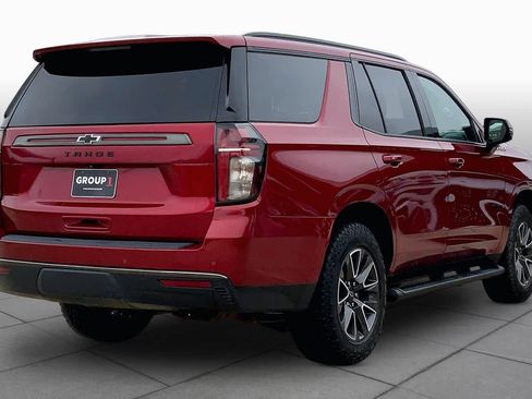 Used 2021 Chevrolet Tahoe Z71 w/ Luxury Package AWD/4WD image 13