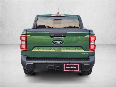 New 2025 Ford Maverick Tremor image 8