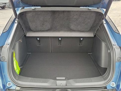 New 2026 Buick Envista Sport Touring w/ Convenience I Package FWD image 8