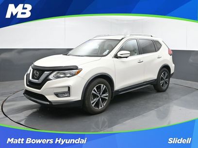 Used 2017 Nissan Rogue SL w/ SL Premium Package
