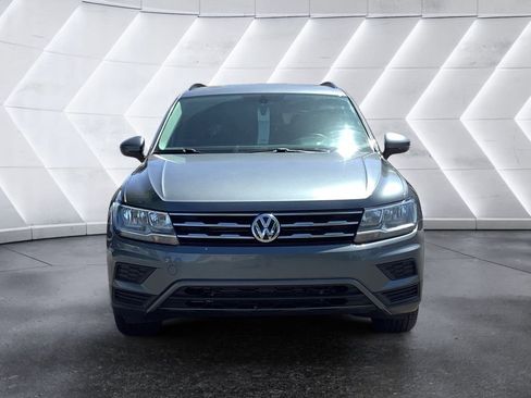 Used 2020 Volkswagen Tiguan SE AWD/4WD image 2