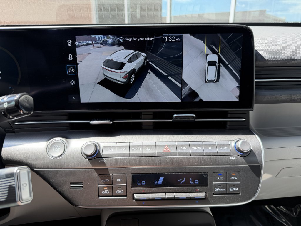 Used 2024 Hyundai Kona Limited FWD image 21