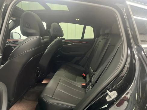 Used 2025 BMW X4 xDrive30i AWD/4WD image 15