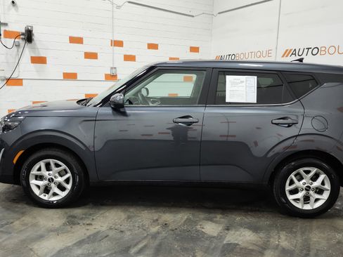 Used 2024 Kia Soul LX w/ Option Group 015 image 13
