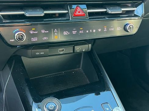 Used 2023 Kia Niro Wind w/ Wind Preserve Package image 22