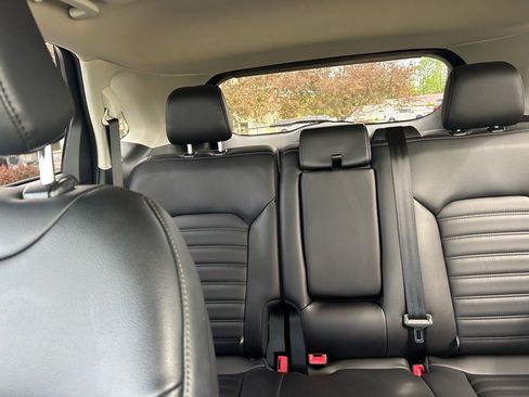 Used 2022 Ford Edge SEL w/ Convenience Package image 30