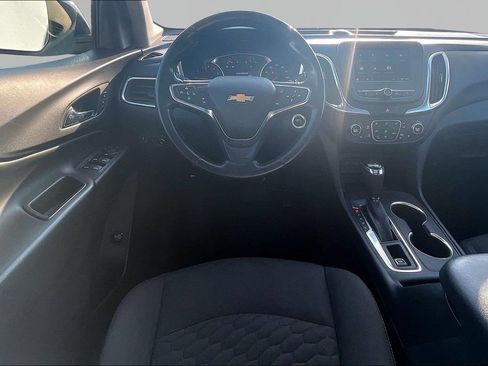 Used 2021 Chevrolet Equinox LT FWD image 9