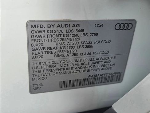 Certified 2025 Audi Q5 2.0T Premium Plus image 25