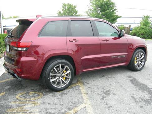 Used 2018 Jeep Grand Cherokee Trackhawk w/ Trailer Tow Group IV AWD/4WD image 4