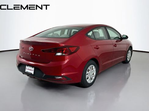Used 2019 Hyundai Elantra SE FWD image 7