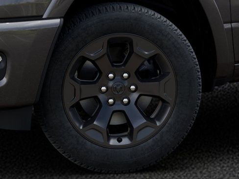 New 2026 RAM 1500 4x4 Crew Cab image 8