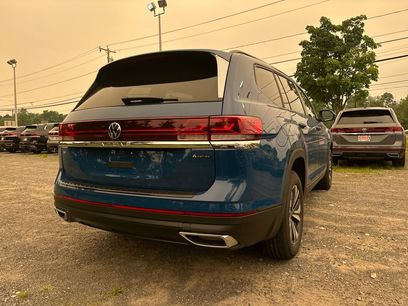 New 2026 Volkswagen Atlas SE