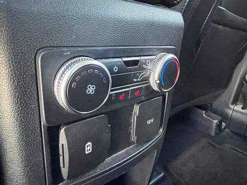 Used 2021 Ford Explorer Limited AWD/4WD image 27