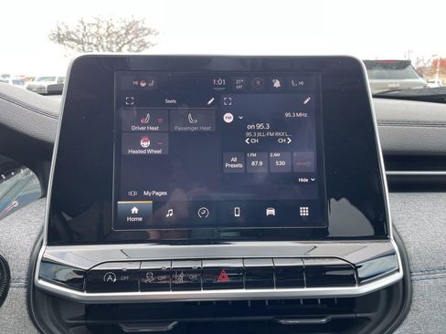 Used 2022 Jeep Compass Latitude w/ Convenience Group image 20