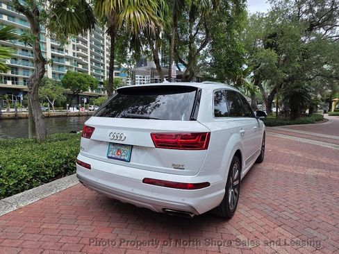 Used 2018 Audi Q7 3.0T Prestige w/ Prestige Package AWD/4WD image 16