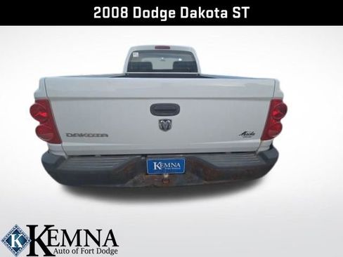 Used 2008 Dodge Dakota ST image 4