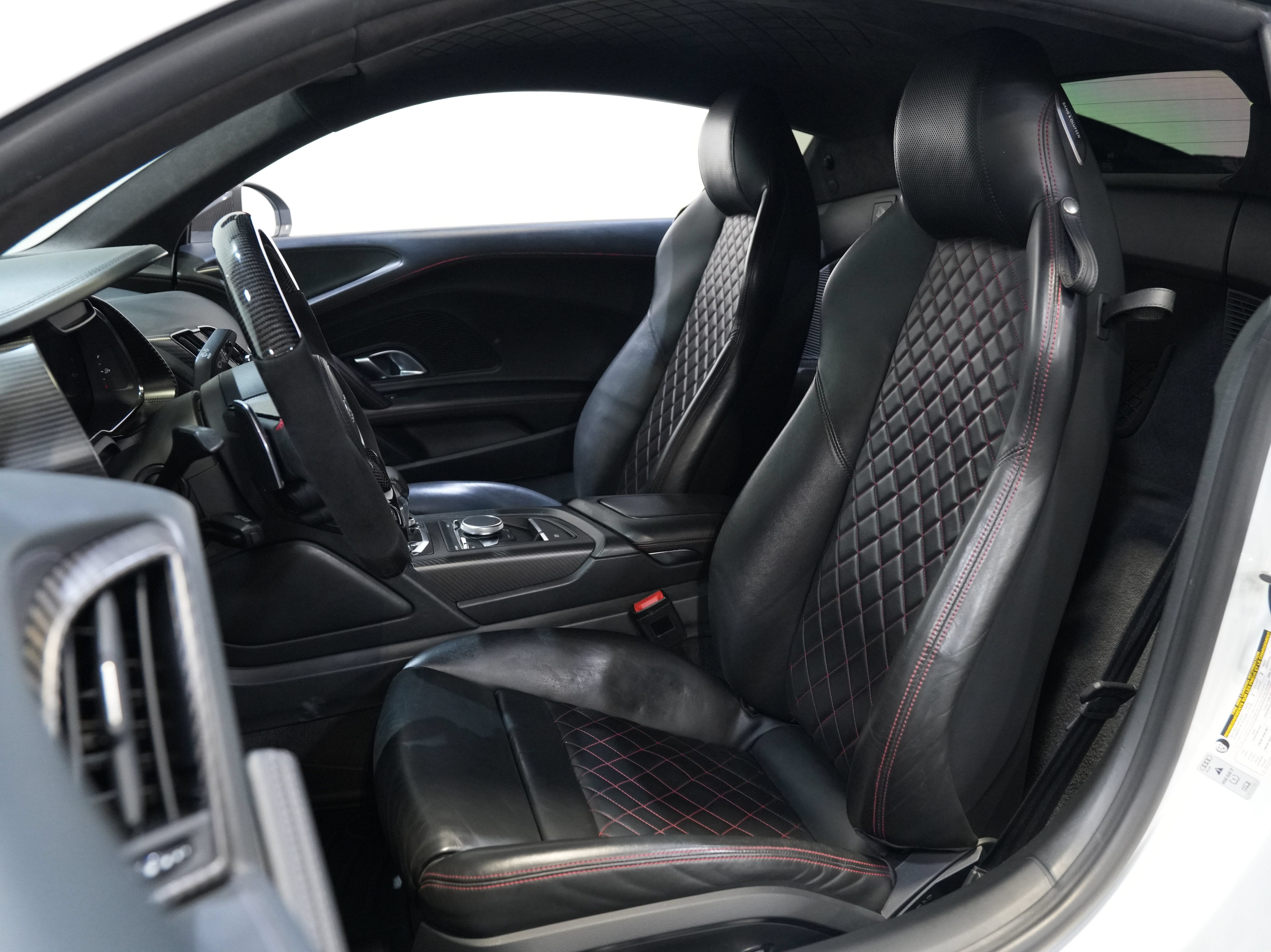 Used 2017 Audi R8 V10 plus AWD/4WD image 33