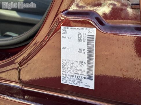 Used 2024 Nissan Altima 2.5 SV image 33