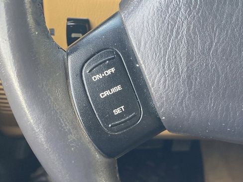 Used 2001 Jeep Wrangler Sahara AWD/4WD image 22