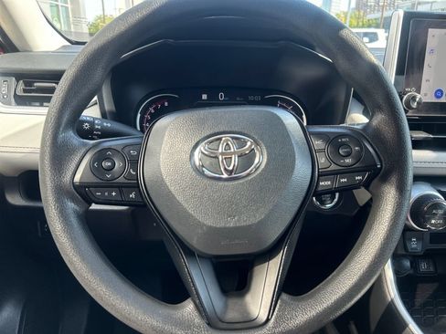 Certified 2023 Toyota RAV4 XLE AWD/4WD image 17