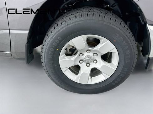 Used 2023 RAM 1500 Big Horn AWD/4WD image 35