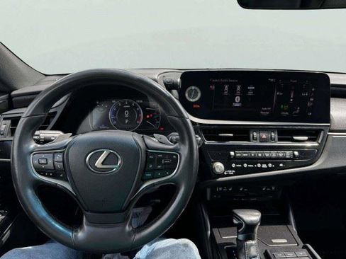 Used 2022 Lexus ES 250 w/ Premium Package AWD/4WD image 26