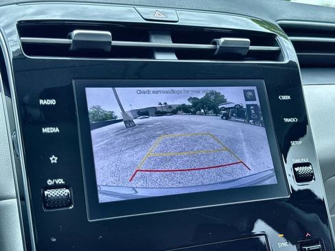 Used 2024 Hyundai Tucson SEL FWD image 19