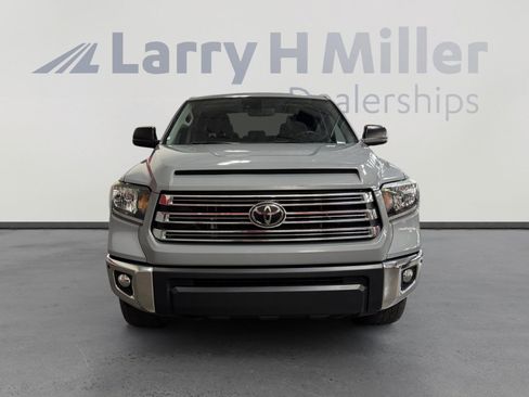 Used 2021 Toyota Tundra SR5 w/ Trail Edition AWD/4WD image 8