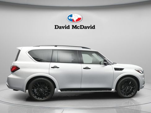 Used 2021 INFINITI QX80 Sensory w/ All-Season Package AWD/4WD image 9