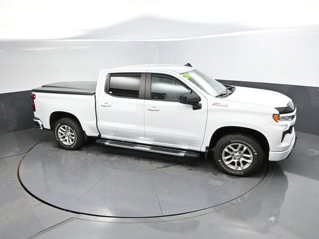 Used 2024 Chevrolet Silverado 1500 RST AWD/4WD image 36