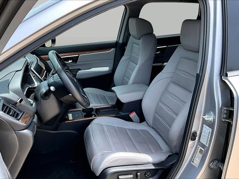 Used 2021 Honda CR-V Touring image 8
