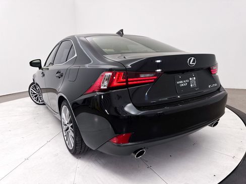 Used 2014 Lexus IS 250 w/ Navigation Package RWD image 7