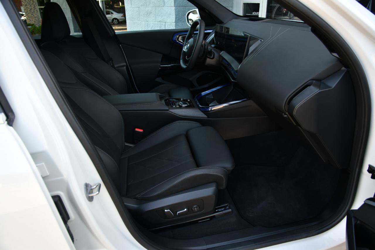 Used 2026 BMW X3 xDrive30i AWD/4WD image 28