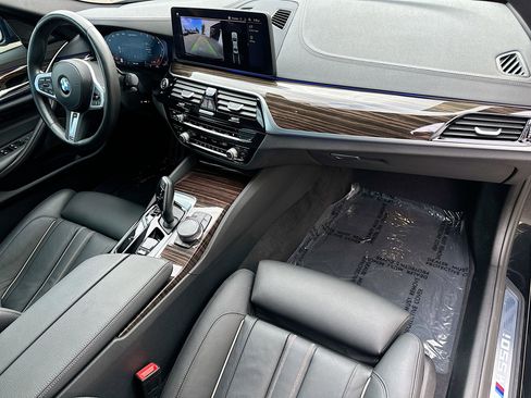 Used 2023 BMW M550i xDrive AWD/4WD image 26