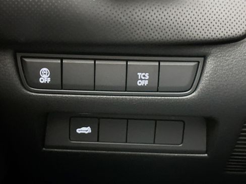 Used 2025 MAZDA CX-50 AWD 2.5 S w/ Premium Package image 16