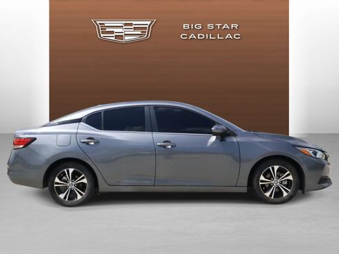 Used 2022 Nissan Sentra SV FWD image 6