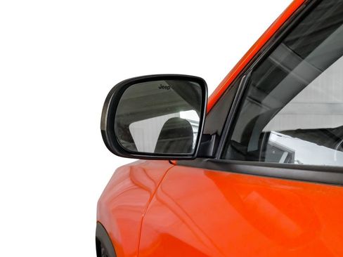 Used 2020 Jeep Compass Sport w/ Cold Weather Group image 39