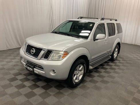 Used 2011 Nissan Pathfinder SV AWD/4WD image 5